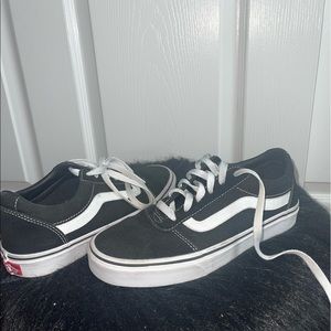Low Top Vans